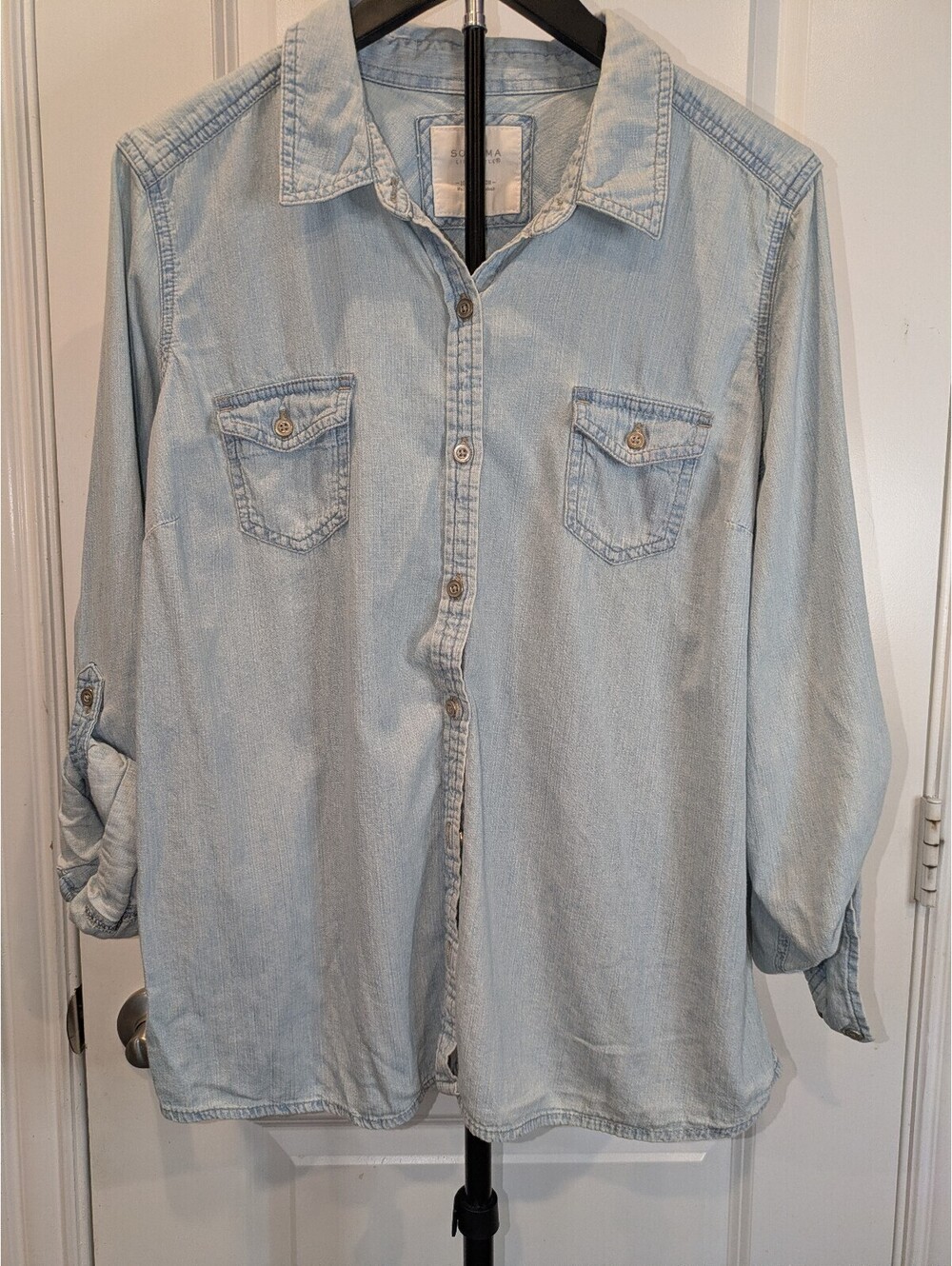 Sonoma XL Light Wash Chambray Denim Button Down Shirt Roll Tab Cotton